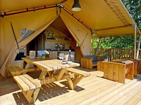 TENTE TOILE ET BOIS 4 personnes - LODGE