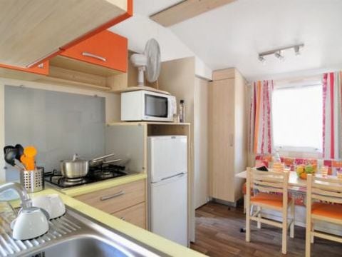MOBILHOME 4 personnes - Comfort | 2 Ch. | 4 Pers. | Terrasse surélevée | Clim.