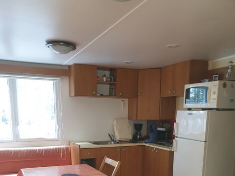 MOBILHOME 4 personnes - CAMPING ACAPULCO/ MH 2 chambres budget Terrasse couverte (modèle +de 15ans) 21-25m² 4 pers