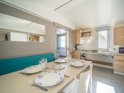 Mobilhome 4 personnes - CONFORT PMR - 2 chambres 34m²