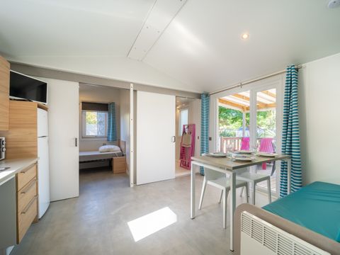 Mobilhome 4 personnes - CONFORT PMR - 2 chambres 34m²