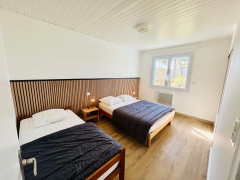 Villa 6 personnes - 3 chambres - personne supplémentaire possible en option payante, contacter le camping