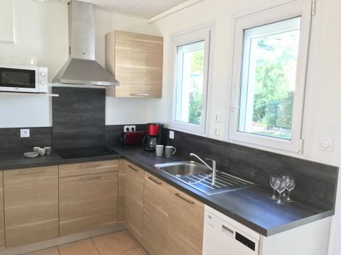 Villa 6 personnes - 3 chambres - personne supplémentaire possible en option payante, contacter le camping