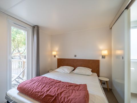 Mobilhome 6 personnes - VIP 3 chambres avec SPA + CLIM *Nouveauté 2026* – Pack VIP inclus (linge,tv,wifi…)
