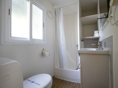 BUNGALOW 4 personnes