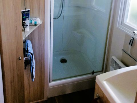 MOBILHOME 6 personnes -  Mobil Home 28/30m² - 2 chambres 4/6 pers.