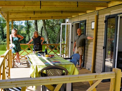 MOBILHOME 8 personnes - Résidence Family 35m² - 3 chambres 6/8 pers.