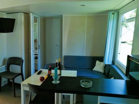 MOBILHOME 8 personnes - Résidence Quattro 40m² - 4 chambres 8 pers.