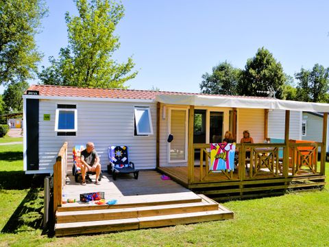 MOBILHOME 8 personnes - Résidence Quattro 40m² - 4 chambres 8 pers.