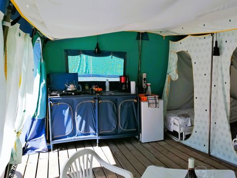BUNGALOW TOILÉ 6 personnes -  Tente bungalow 25m² - 2 chambres - sans sanitaires 4/6 pers