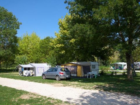 Camping Les Bords de Loue - Camping Jura - Image N°32