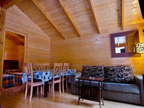 BUNGALOW 4 personnes - N° 4 Bronchales Grand Confort