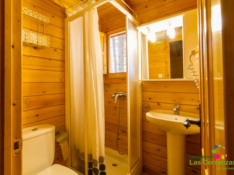 BUNGALOW 4 personnes - N° 4 Bronchales Grand Confort