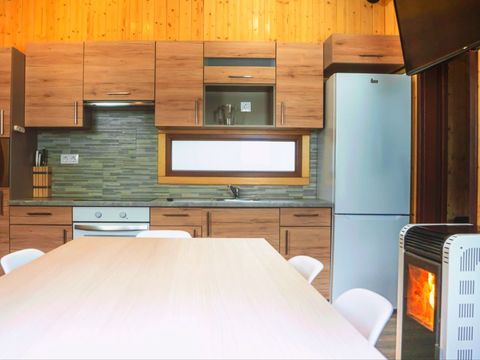 BUNGALOW 8 personnes - N°10 Sierra de Albarracin