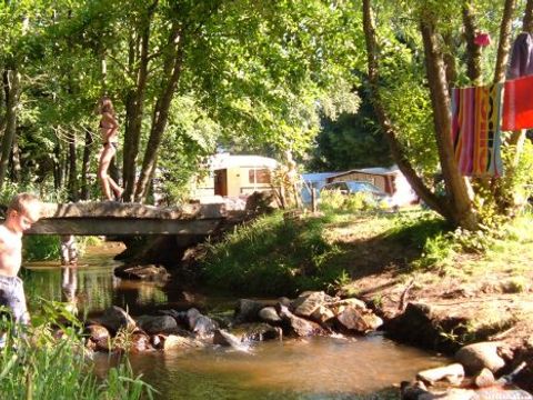 Camping Au Clos de la Chaume - Camping Sites et Paysages - Camping Vosges - Image N°10