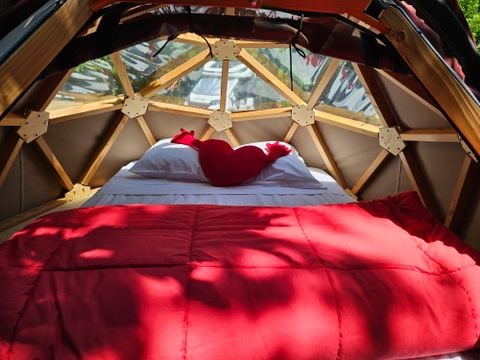 HÉBERGEMENT INSOLITE 2 personnes - Bulle étoilée