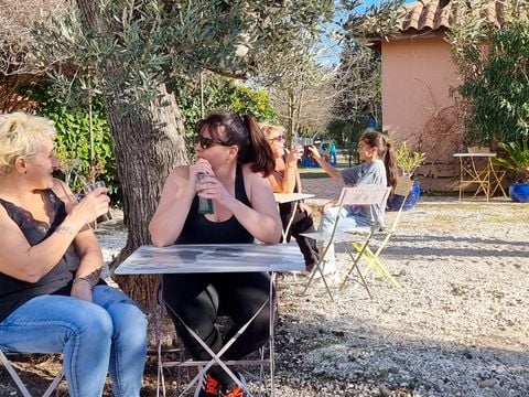 Flower Camping Les Micocouliers - Camping Bouches-du-Rhône