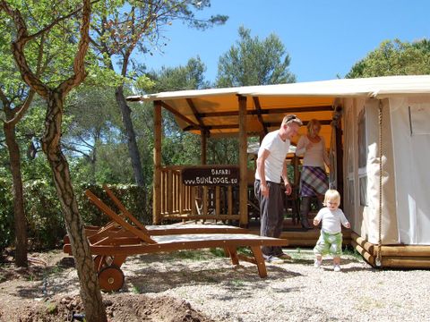 Tente en toile et en bois 5 personnes - SunLodge Safari