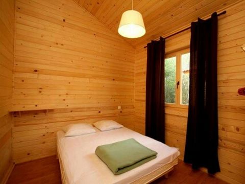 CHALET 2 personnes - Chalet Romarin 1 chambre avec climatisation et TV