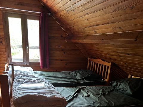 GÎTE 8 personnes - Gîte Famille 90 m² + terrasse couverte 8 pers