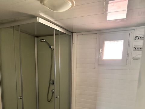 GÎTE 8 personnes - Gîte Famille 90 m² + terrasse couverte 8 pers