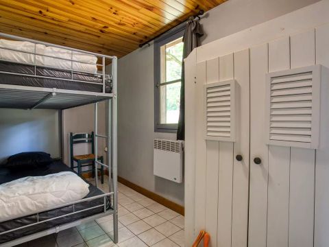 GÎTE 9 personnes - Famille 5 Pièces 9 Personnes + TV
