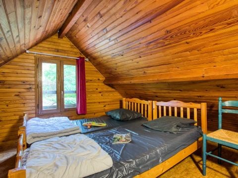 GÎTE 9 personnes - Famille 5 Pièces 9 Personnes + TV