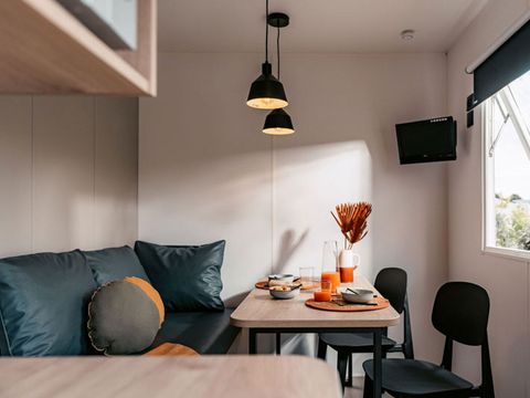 MOBILHOME 2 personnes - CAHITA Etape -  1 chambre (ménage + draps et serviettes)