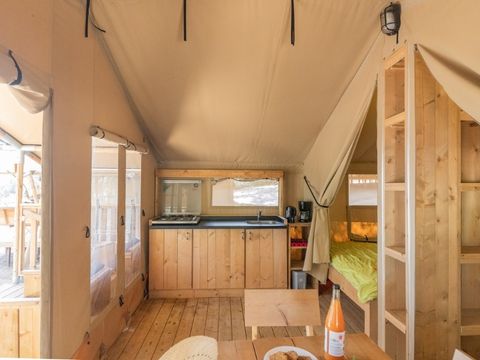 Tente en toile et en bois 5 personnes - Tente Lodge sans salle de bain