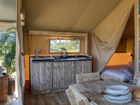 Tente en toile et en bois 5 personnes - Tente Lodge sans salle de bain