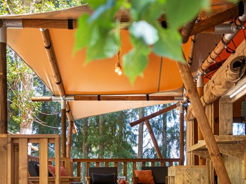 BUNGALOW TOILÉ 5 personnes - Luxury Lodge 4/5 personnes en zone J (2 chambres)