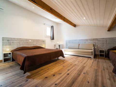 VILLA 4 personnes - Villa Type B (rez-de-chaussée, etage) B28-B31