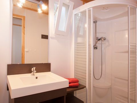 CHALET 5 personnes - 2 chambres