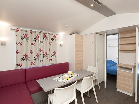 Mobilhome 6 personnes - Mobilhome 6 personnes - Mobil Confort 6 Pers.