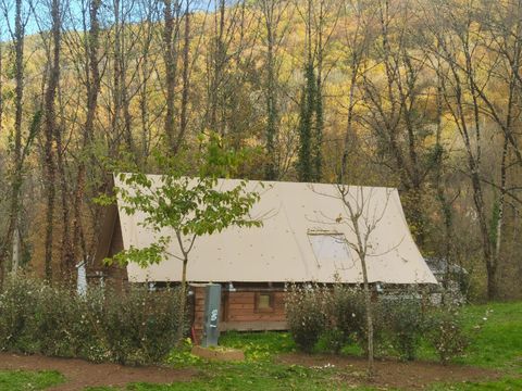 TENTE TOILE ET BOIS 6 personnes - LA TENTE DU TRAPPEUR  HABITAT