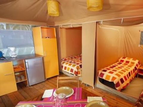 BUNGALOW TOILÉ 5 personnes - Sans sanitaires