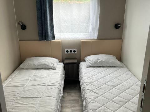 MOBILHOME 4 personnes - Mobil-Home CC379 - 40 m² - 2 Chambres 4 pers