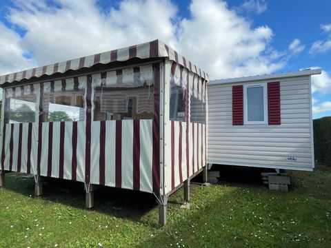 Mobilhome 4 personnes - CC 921 - 32m2 - 2 chambres - CLIM - LAVE LINGE - TV