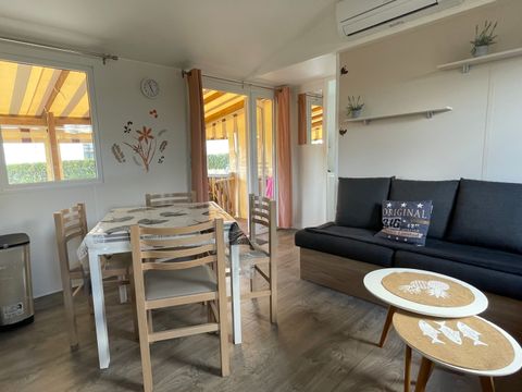 MOBILHOME 4 personnes - CC 921 - 32m2 - 2 CH - CLIM -  LAVE LINGE - TV