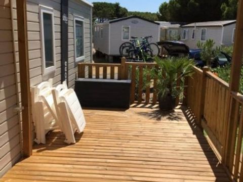 Mobilhome 8 personnes - 3 chambres 1 Sdb - 422 MFY
