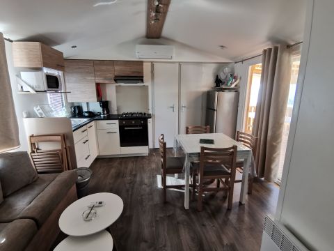 Mobilhome 8 personnes - 3 chambres 1 Sdb - C14 MFY