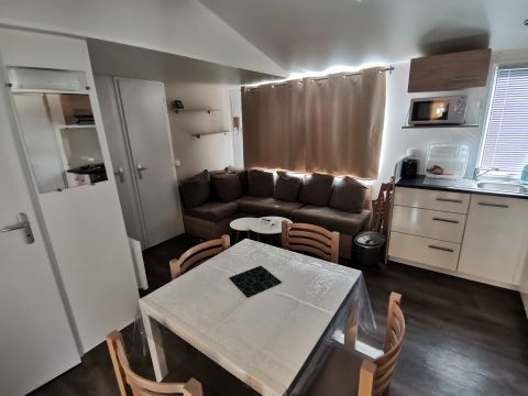 Mobilhome 8 personnes - 3 chambres 1 Sdb - C14 MFY