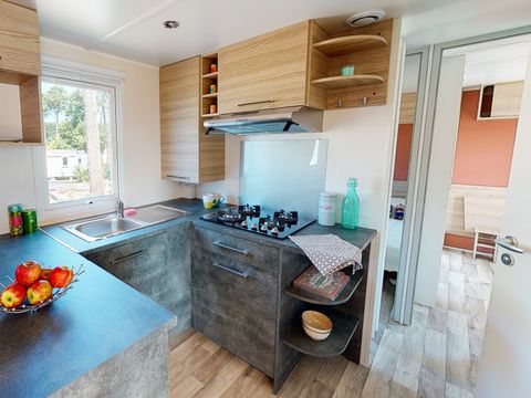 Mobilhome 8 personnes - 3 chambres 2 Sdb - 321  MFY