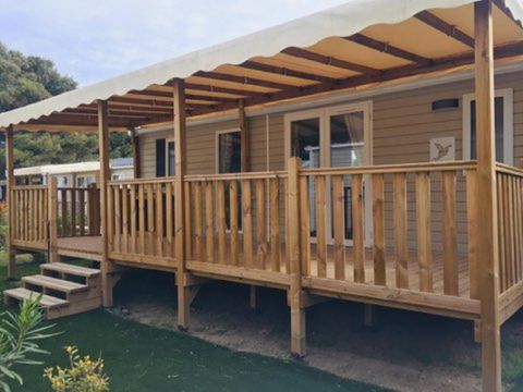 Mobilhome 8 personnes - 3 chambres 2 Sdb - 321  MFY