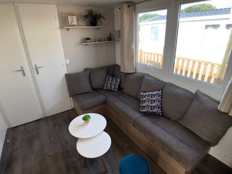 Mobilhome 8 personnes - 3 chambres 1 Sdb - H10 MFY