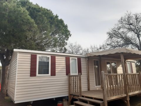 Mobilhome 8 personnes - 3 chambres 2 Sdb - E11 MFY