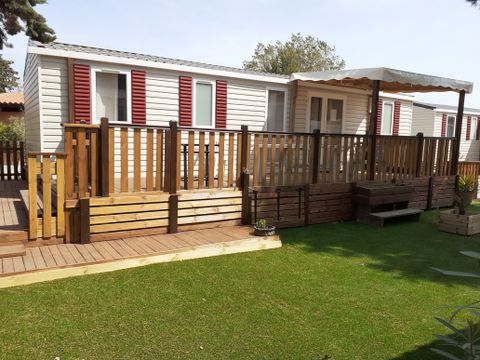 Mobilhome 8 personnes - 3 chambres 2 Sdb - 901 MFY