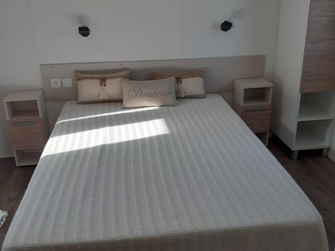 Mobilhome 8 personnes - 3 chambres 2 Sdb - 901 MFY