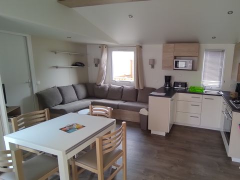Mobilhome 8 personnes - 3 chambres 2 Sdb - 901 MFY