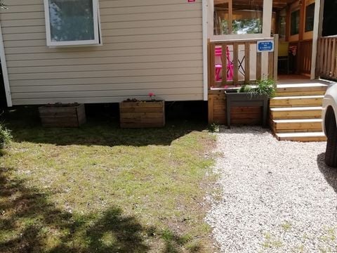 MOBILHOME 6 personnes - n° 388 - particulier